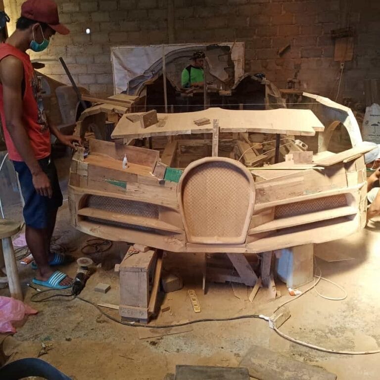 Custom Wood Bugatti Production